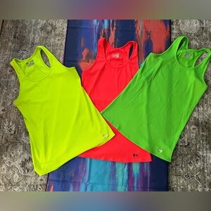 Under Armour Lot heat gear xlarge tanks neon